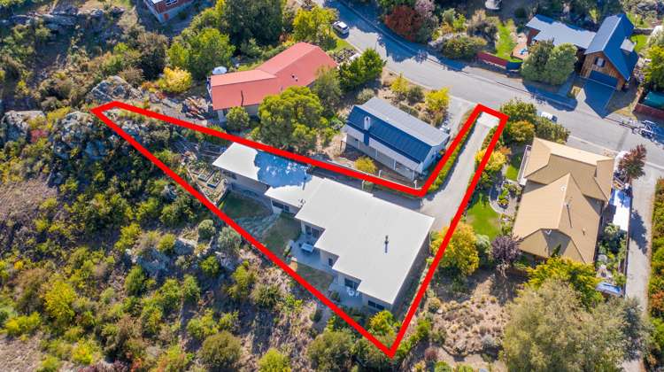 10 Lanes Road Alexandra_20