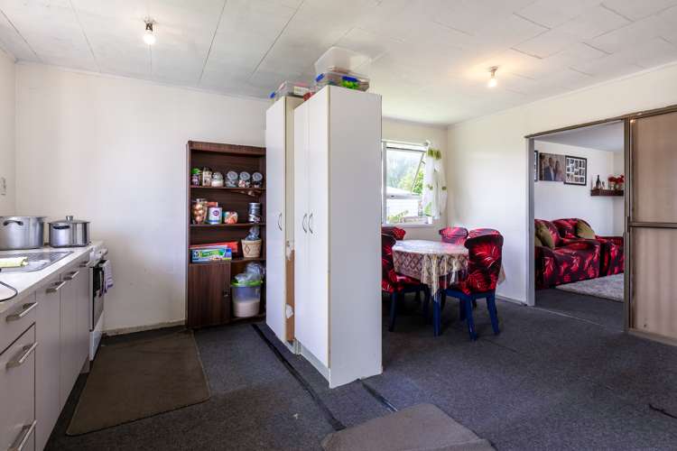 67 Hindmarsh Street Henderson_10