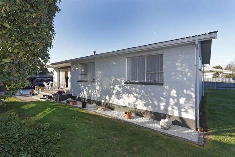 27 Stuart Street Blenheim Central_11