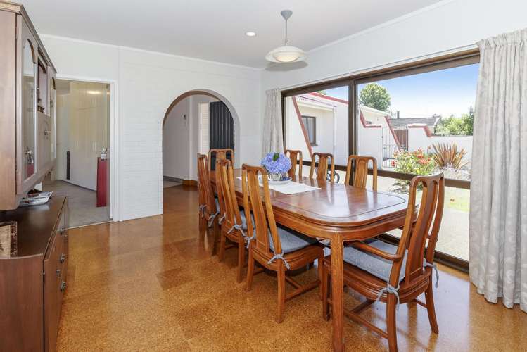 20 Wairata Place Te Atatu South_8