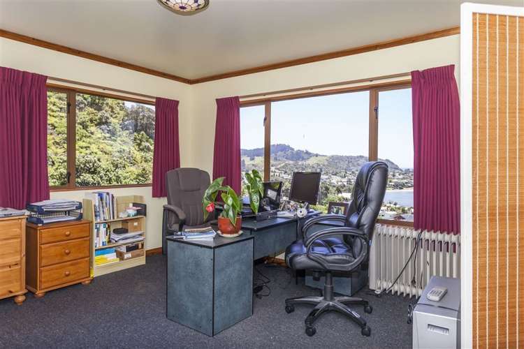 16 Pine Grove Tairua_12