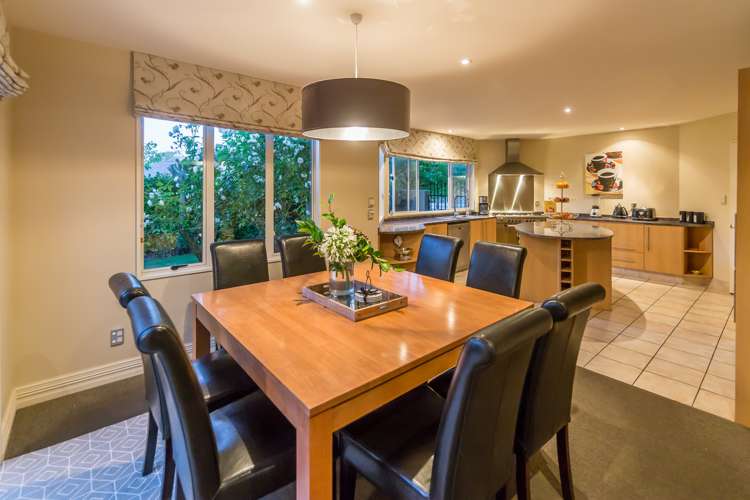 6 Leabridge Mews Harewood_6