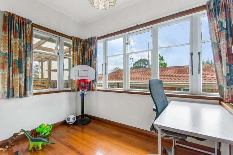 19 Captain Scott Road Glen Eden_7