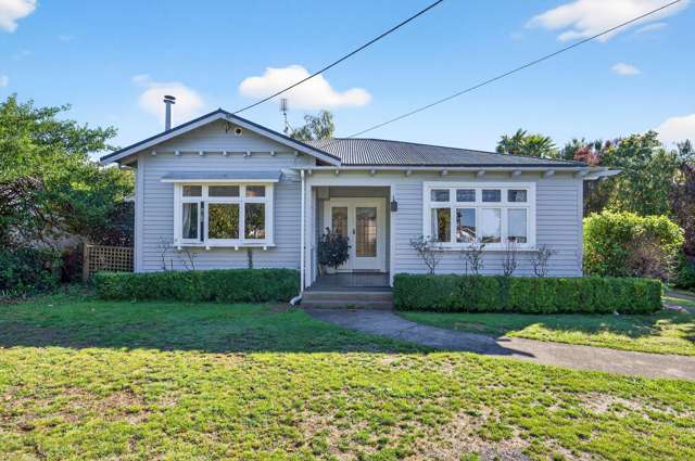 Walk to Schools and Rail