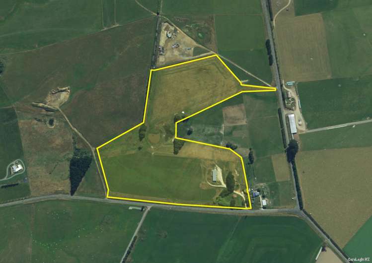 1044 Glendhu Road Gore Surrounds_8