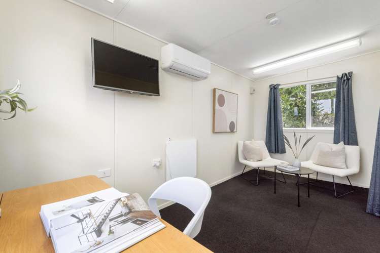 7 Charmaine Road Torbay_14