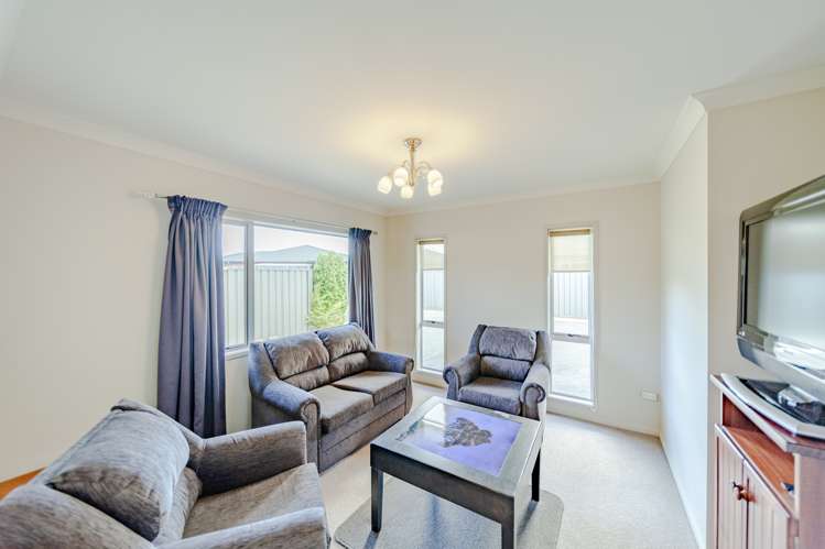 15 Portland Place Poraiti_5