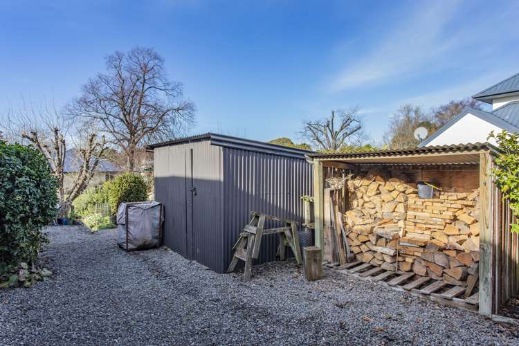 8d Bank Street Amberley_18