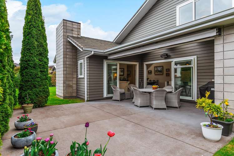 12 Coprosma Crescent Waipahihi_7