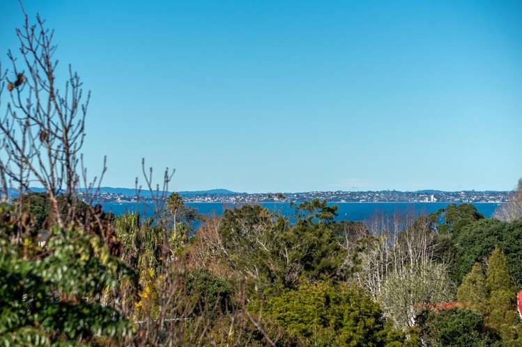 104 Beach Road Castor Bay_2