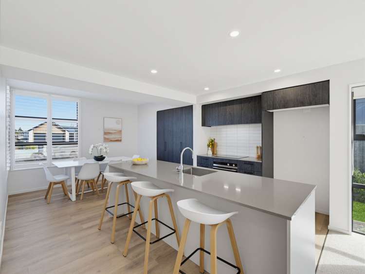 15 Whites Tramway Road_5