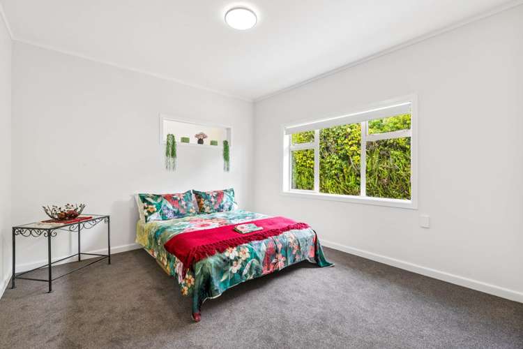 72 Pah Road Cockle Bay_16