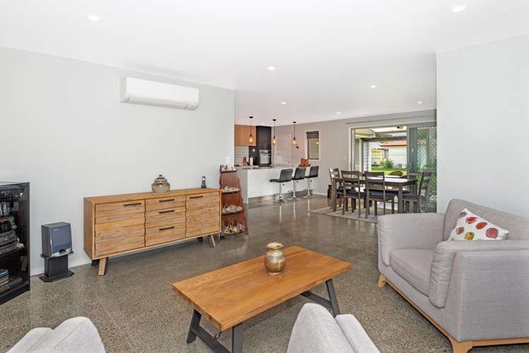 23 Fisher Place Lytton West_7