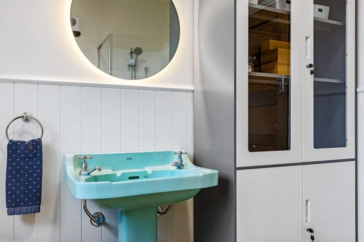 6 Church Street Amberley_17