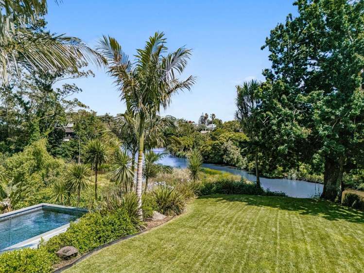 86 Meadowbank Road_3