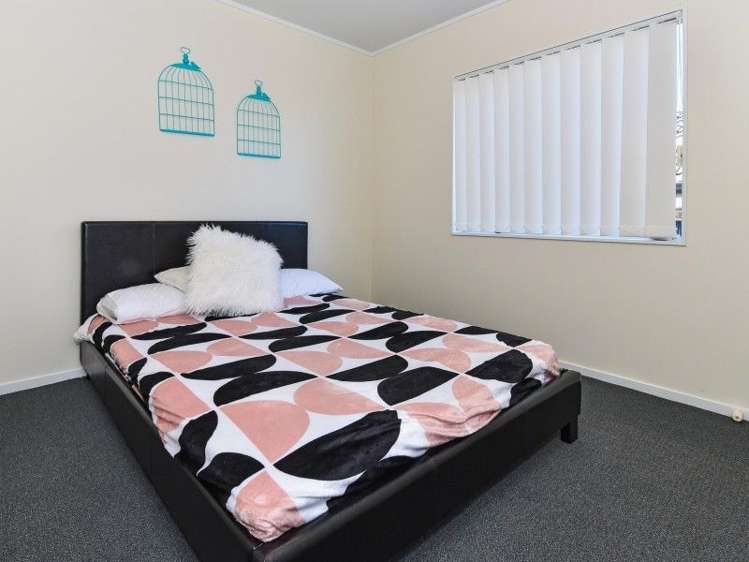 35 Senator Drive Manurewa_10