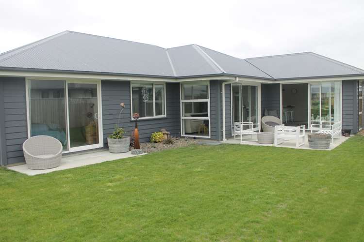 5 Whitehorn Drive Lincoln_13