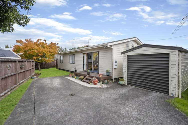 2/6a Bunnythorpe Road Papakura_0