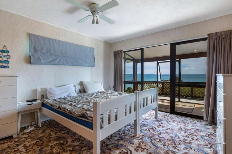 20 Leslie Road Cable Bay_14