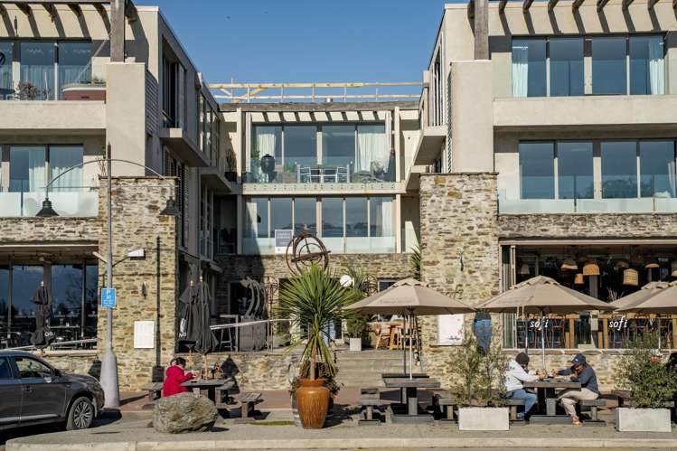 1.2/153 Ardmore Street Wanaka_24