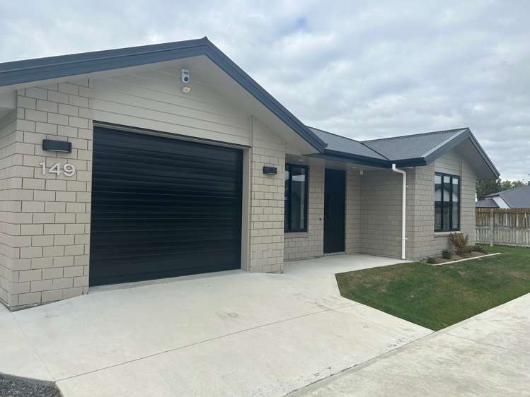 17A Sherwill Street/Port Street East Feilding_16