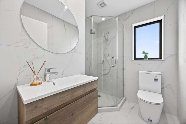 62E Kings Road Panmure_15