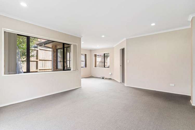 5 Walter Haddrell Crescent Flat Bush_4