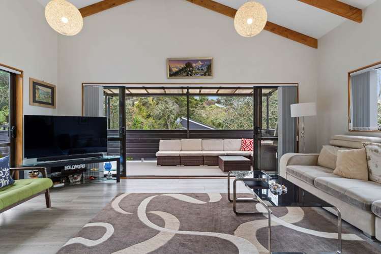 2/63 Raleigh Road Northcote_6