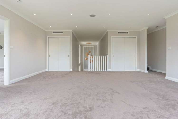 17 Churchouse Road Greenhithe_12