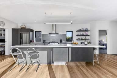 55 Petra Way_2