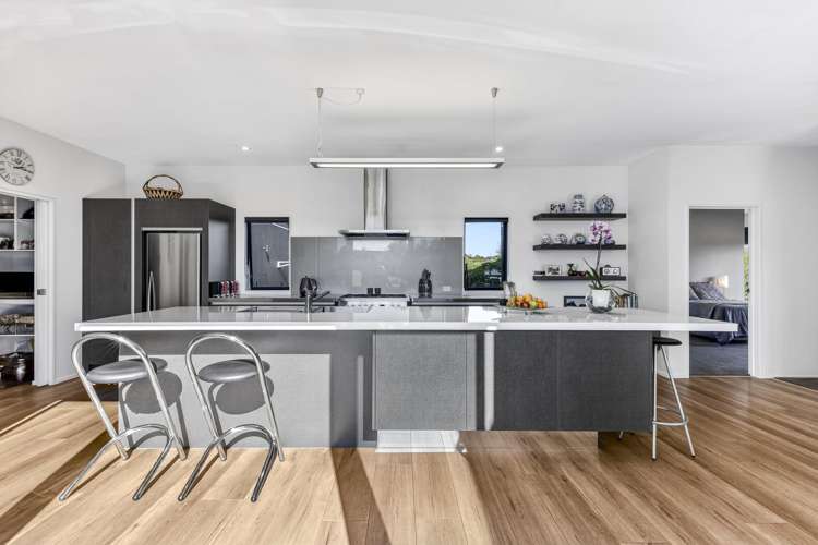 55 Petra Way Mahana_2