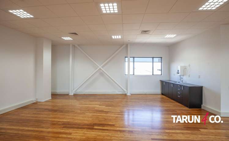 3.2/12 Beresford Square Auckland Central_3