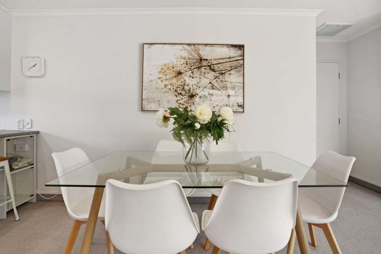 4 Thicket Close Redwood_7