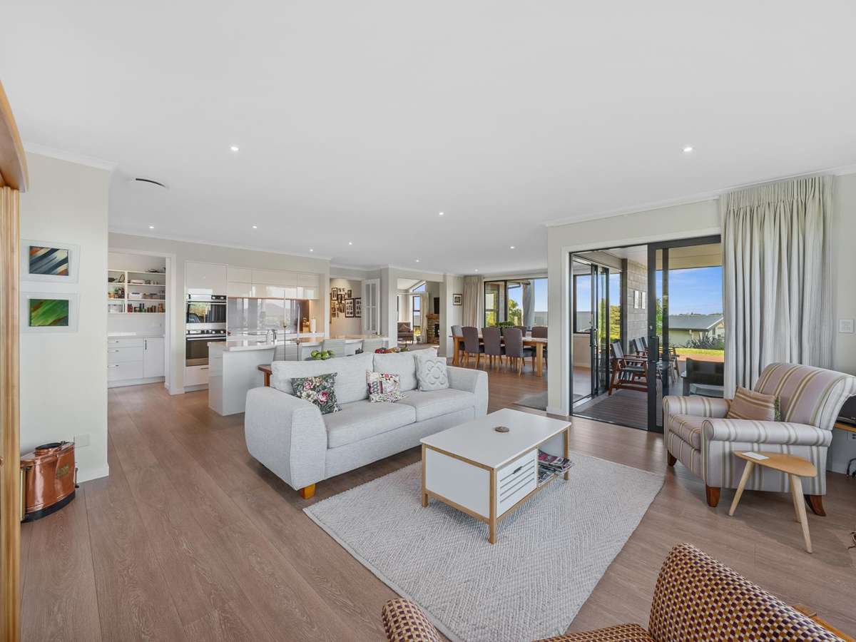 50 William Andrew Road_4