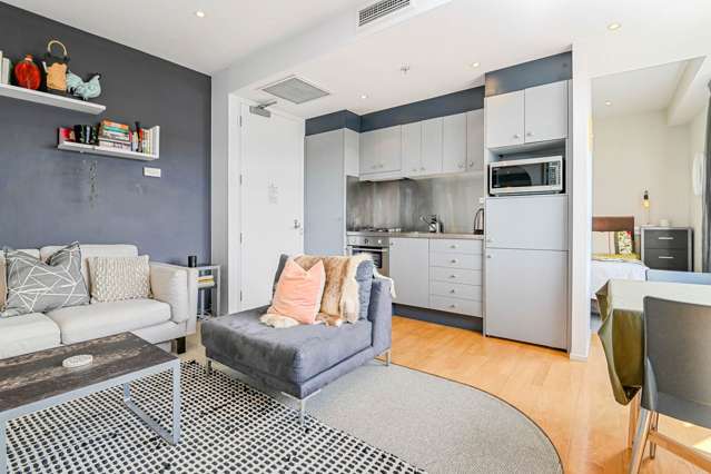 806/86 The Strand Parnell_2