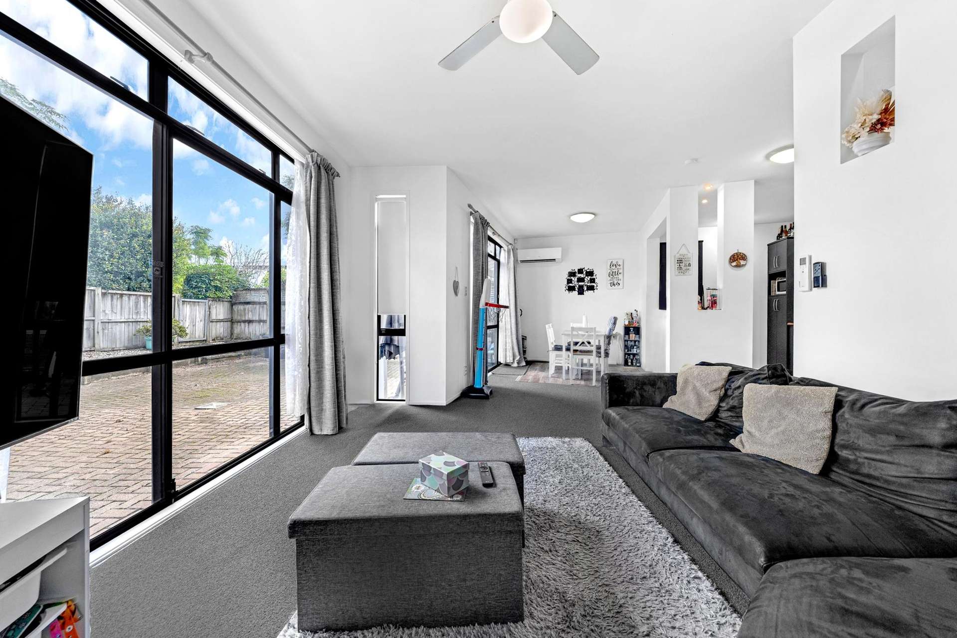 44/2 Armoy Drive East Tamaki_0