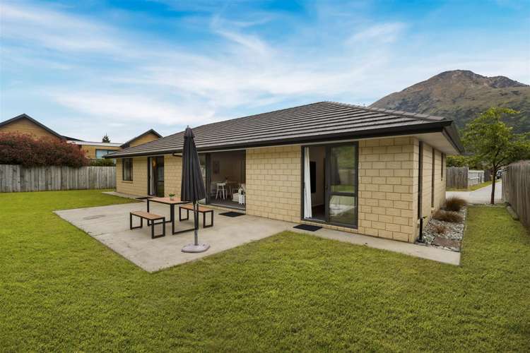 9 Banbury Terrace Lower Shotover_3