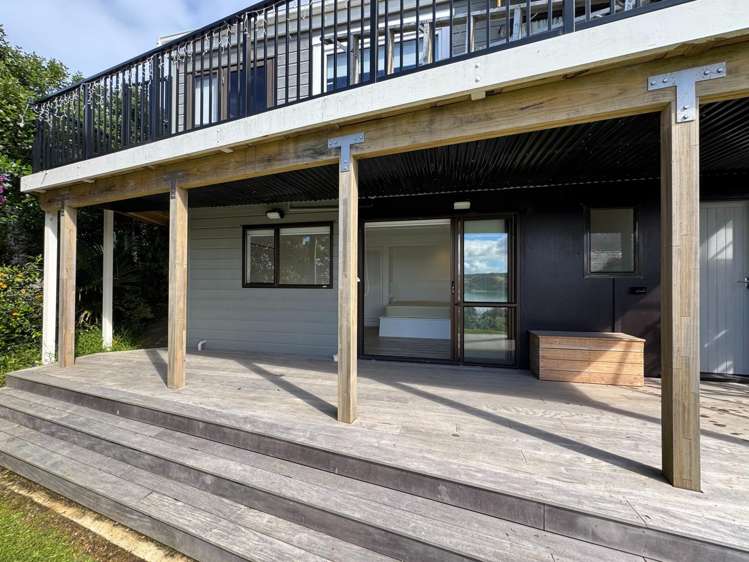 14 Kennedy Point Road Surfdale_11