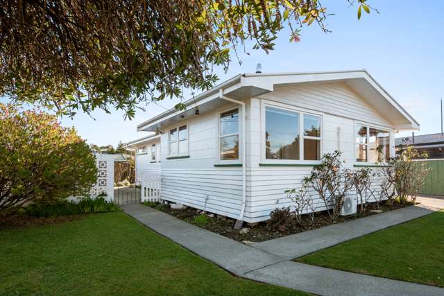 22 Burleigh Road Redwoodtown_1