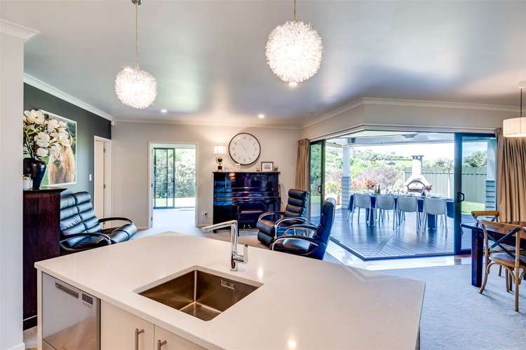 113 Kent Terrace Taradale_8