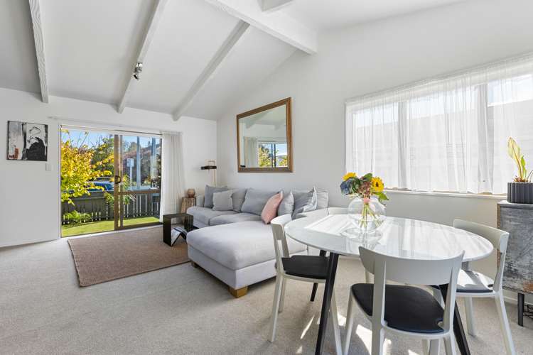 1/41 Fulford Street New Plymouth Central_8