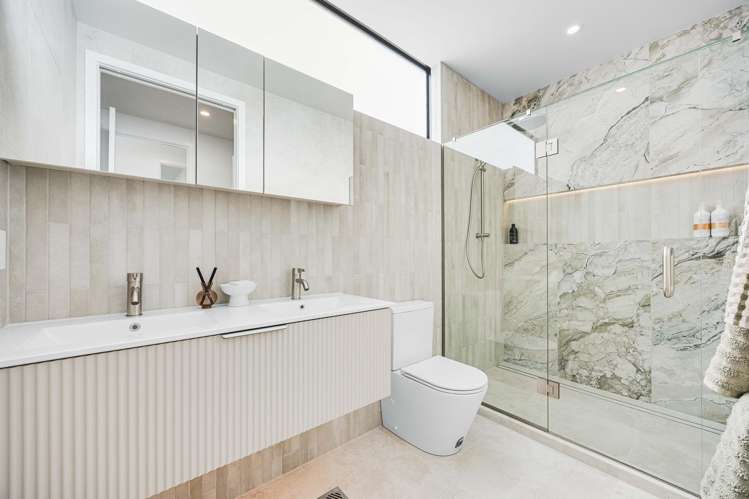 45B Rosario Crescent Red Beach_9