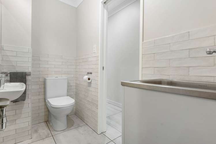 16/44 Carlos Drive Flat Bush_18