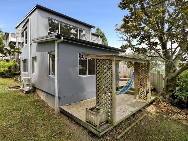 32a Pokapu Street Titirangi_1