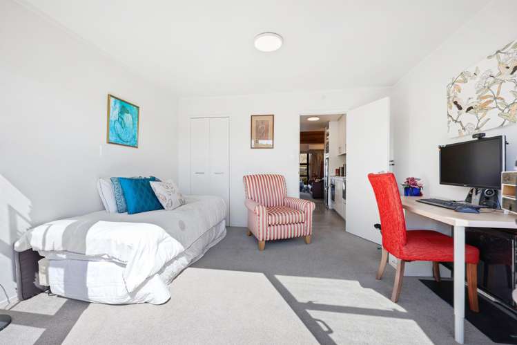 H/327 Hobsonville Road Hobsonville_12