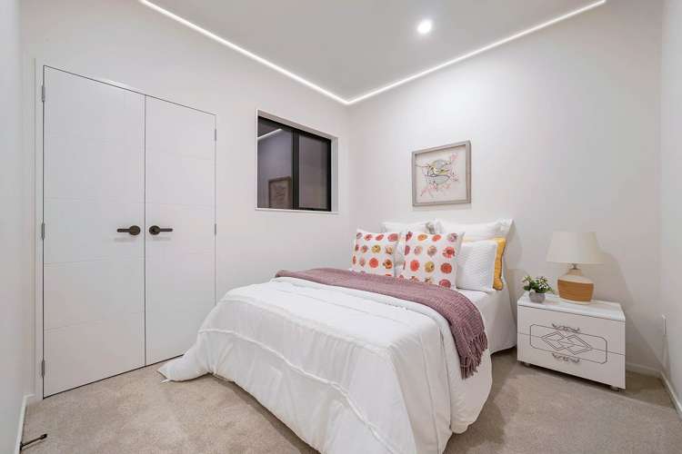 175 Otuwairoa Esplanade Opaheke_11