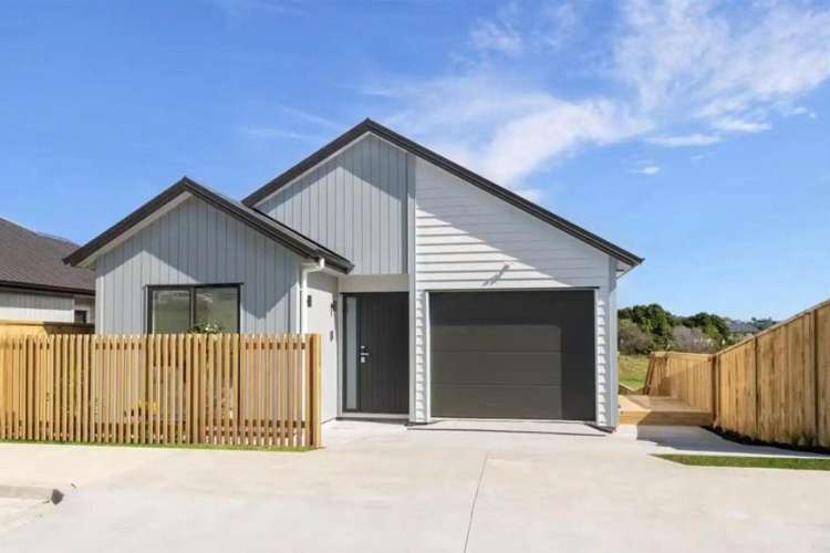 34 Whakairo Crescent_0