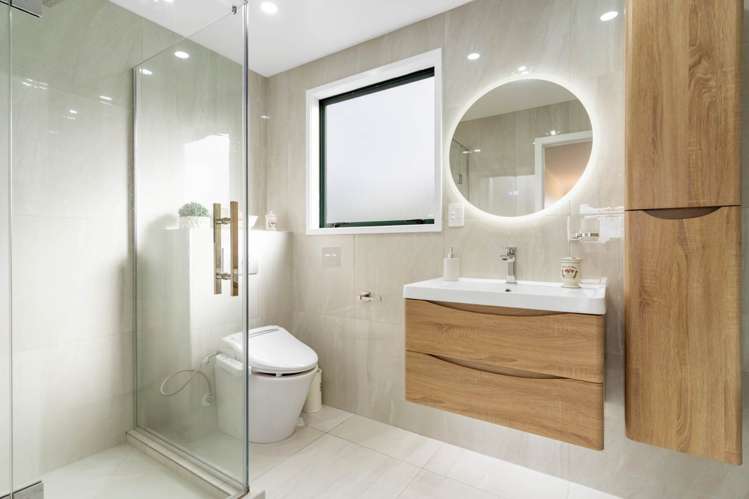 26 Chieftain Rise Goodwood Heights_19