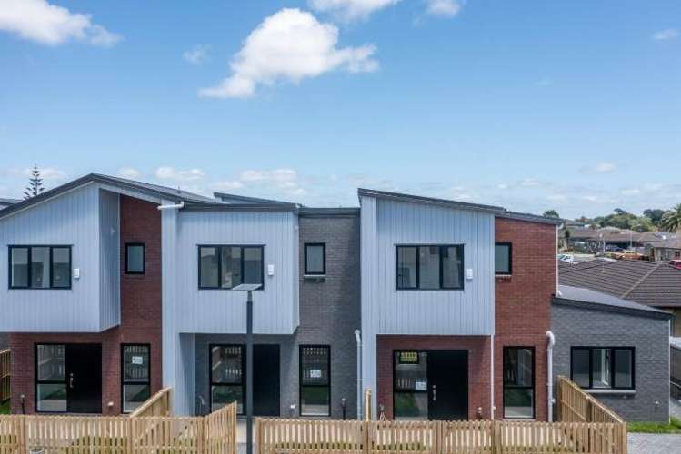 6 Aumarire Lane Favona_7