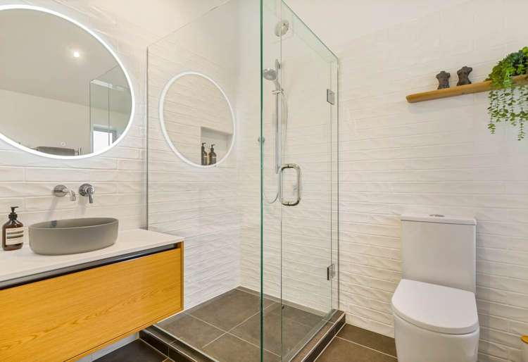 14 The Anchorage Sunnyhills_14